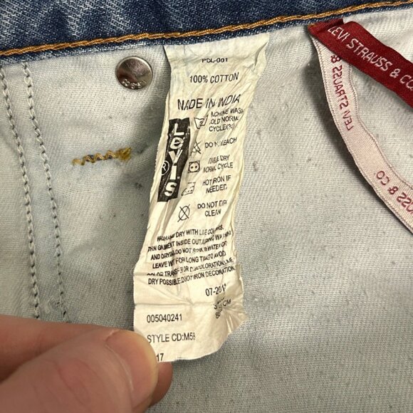 Vintage Levi's 504 Men's Blue Straight Leg Denim Jeans - Size 33x27 - Picture 10 of 10